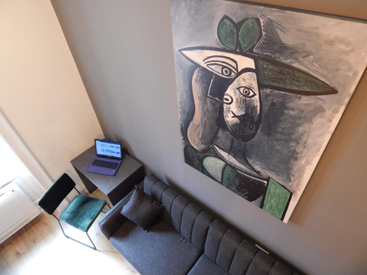 Gold Rooms And Suite 里耶卡 外观 照片